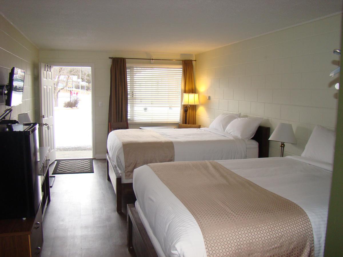 Paddock Inn Coleman Dış mekan fotoğraf