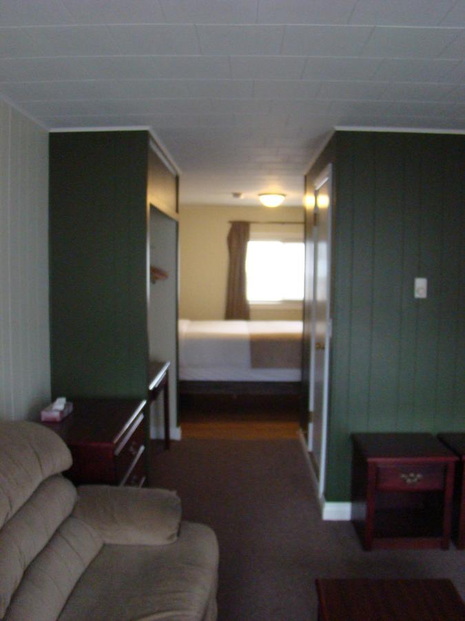 Paddock Inn Coleman Dış mekan fotoğraf