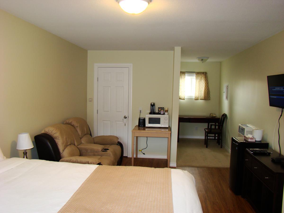 Paddock Inn Coleman Dış mekan fotoğraf