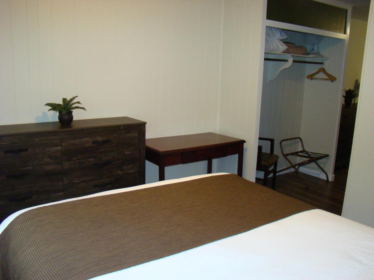 Paddock Inn Coleman Dış mekan fotoğraf